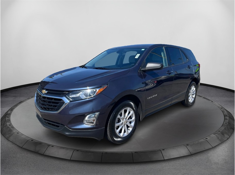 2018 Chevrolet Equinox LS's photo