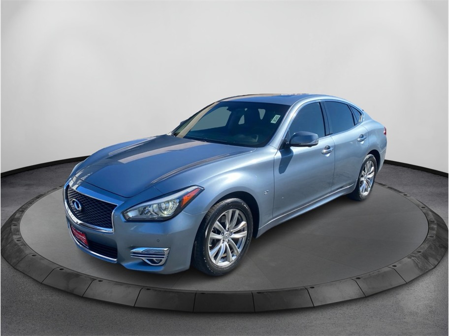 2018 INFINITI Q70 LUXE's photo