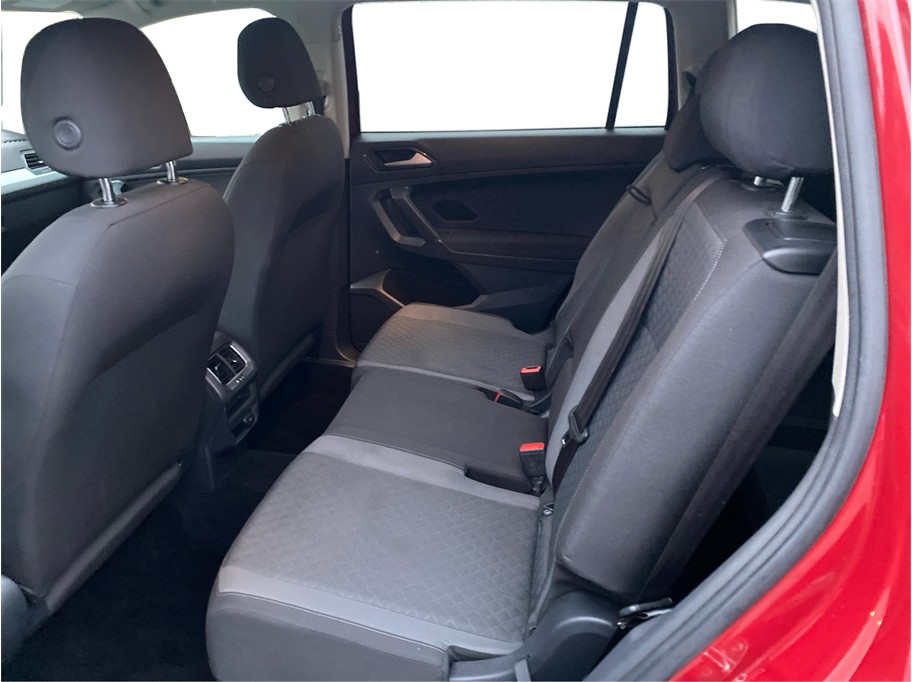 2018 Volkswagen Tiguan S - Photo 10