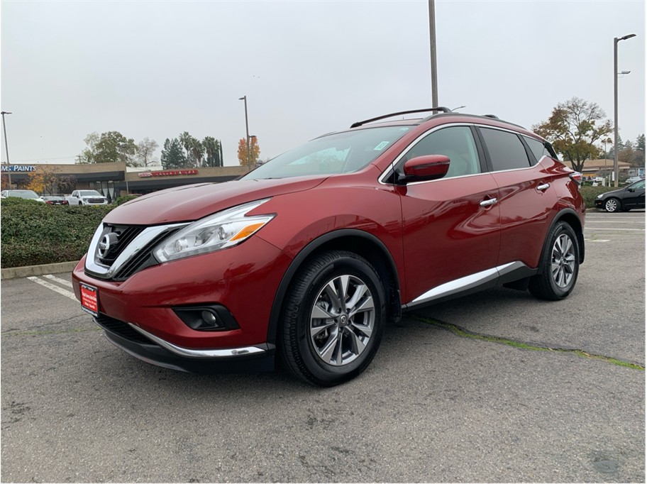2016 Nissan Murano SV's photo