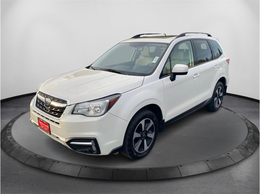 2017 Subaru Forester Premium's photo