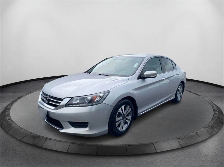 2013 Honda Accord LX Auto's photo
