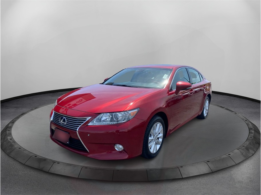 2013 Lexus ES 350 300h's photo