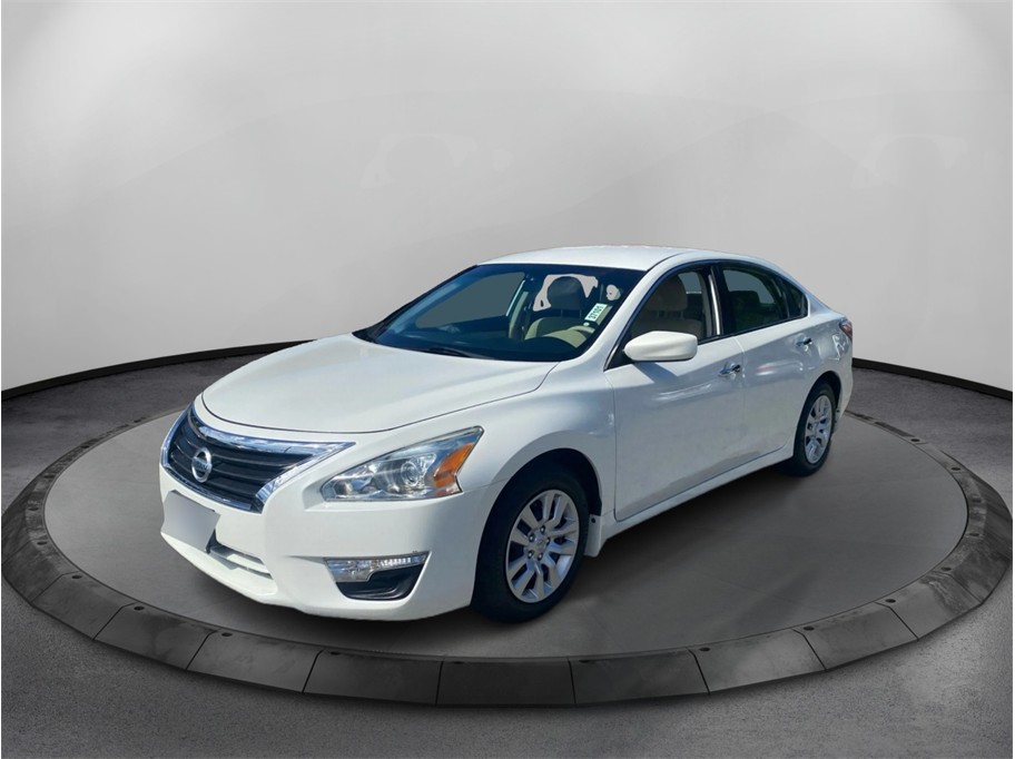 2014 Nissan Altima 2.5 S's photo
