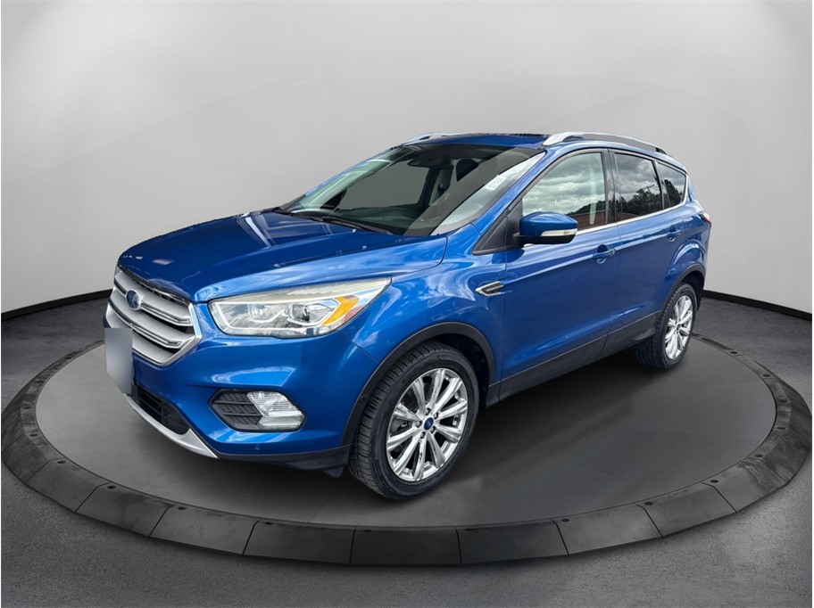 2018 Ford Escape Titanium's photo
