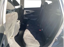 Vehicle Thumb #9