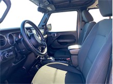 Vehicle Thumb #9