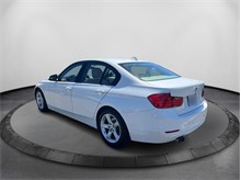 Vehicle Thumb #7