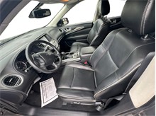 Vehicle Thumb #12