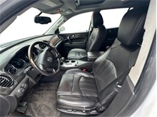 Vehicle Thumb #11