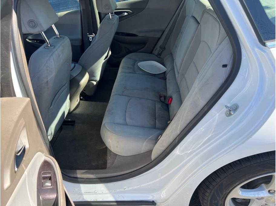 2016 Chevrolet Malibu 1FL - Photo 10