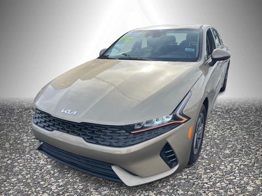 2022 Kia K5 LXS's photo