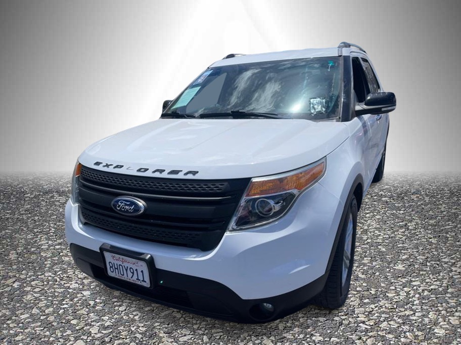 2015 Ford Explorer XLT's photo