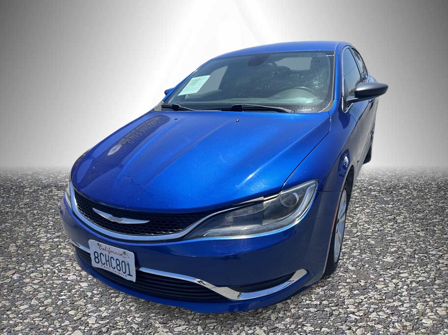 2015 Chrysler 200 Limited's photo