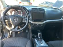 Vehicle Thumb #11