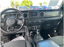 Vehicle Thumb #11