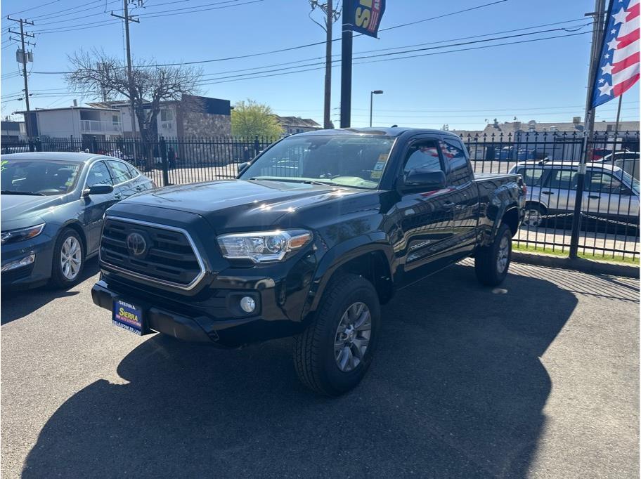 2018 Toyota Tacoma Access Cab from Sierra Auto Center Fowler