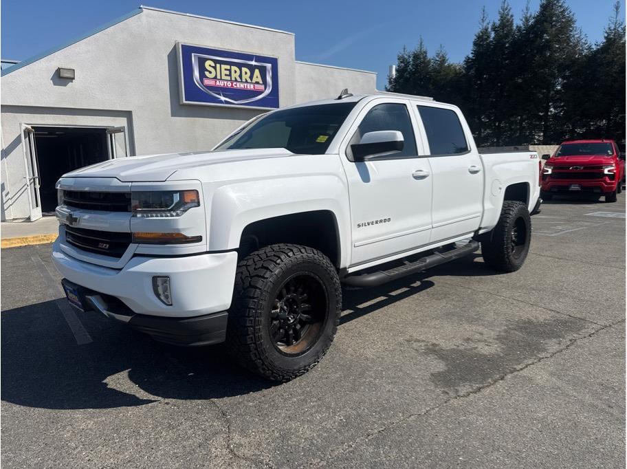 2017 Chevrolet Silverado 1500 Crew Cab from Sierra Auto Center