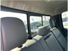Vehicle Thumb #15
