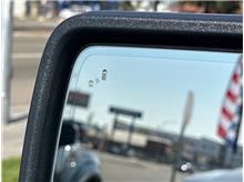 Vehicle Thumb #22