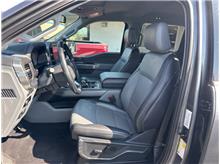 Vehicle Thumb #7
