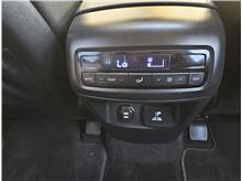 Vehicle Thumb #19
