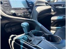 Vehicle Thumb #14
