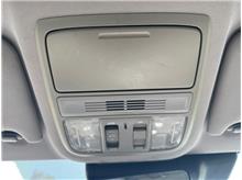 Vehicle Thumb #16