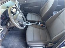 Vehicle Thumb #19