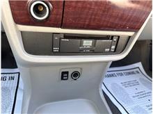 Vehicle Thumb #17