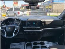Vehicle Thumb #21