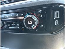 Vehicle Thumb #27
