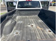 Vehicle Thumb #9