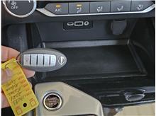 Vehicle Thumb #7