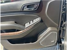 Vehicle Thumb #26