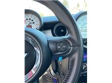 Vehicle Thumb #18