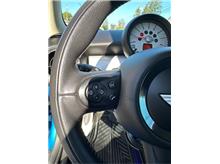 Vehicle Thumb #19