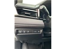 Vehicle Thumb #20