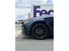 Vehicle Thumb #28