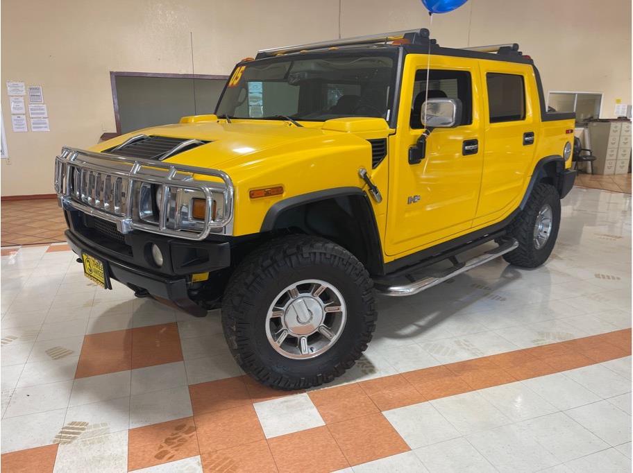 2005 Hummer H2 from Three Amigos Auto Center