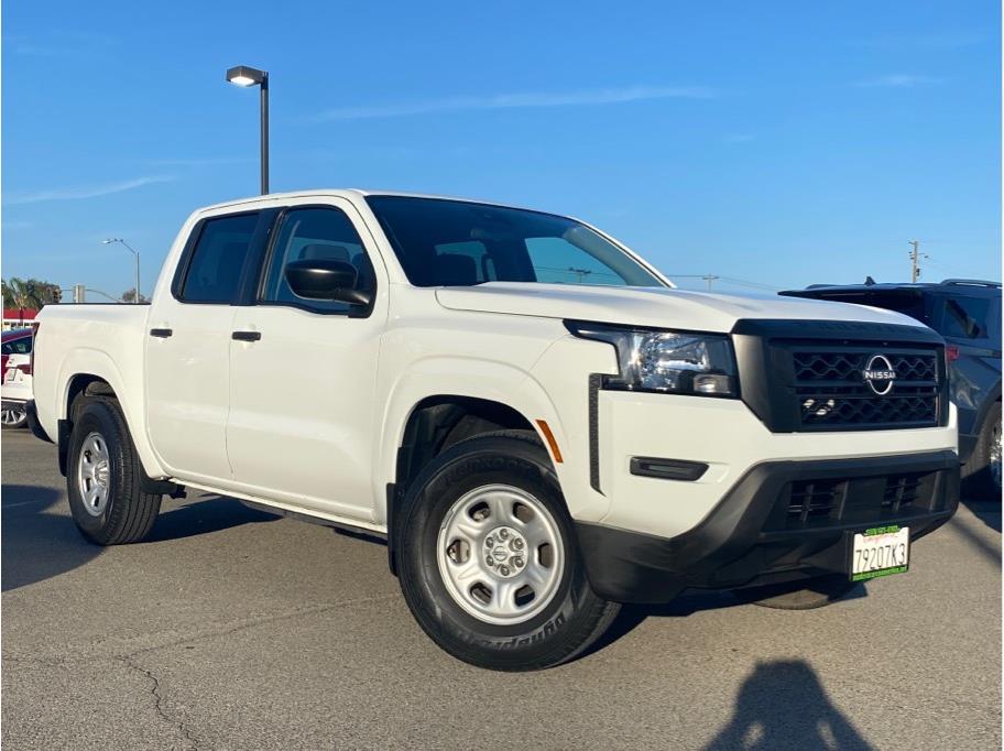 2022 Nissan Frontier Crew Cab from Madera Car Connection