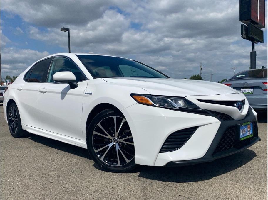 2020 Toyota Camry Hybrid from Madera Car Connection