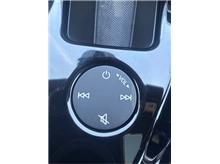 Vehicle Thumb #18