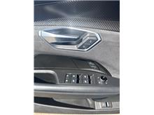 Vehicle Thumb #23