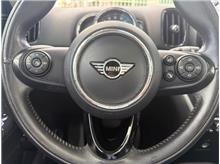 Vehicle Thumb #15