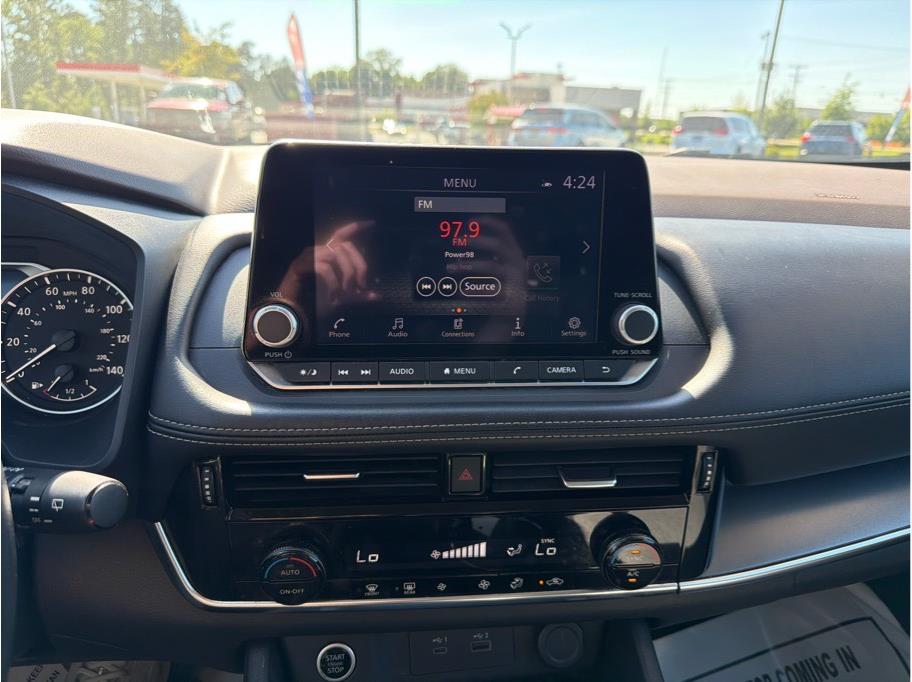 2023 Nissan Rogue SV - Photo 15
