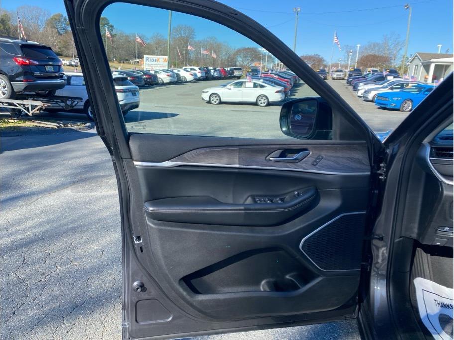 2022 Jeep Grand Cherokee L Limited - Photo 13