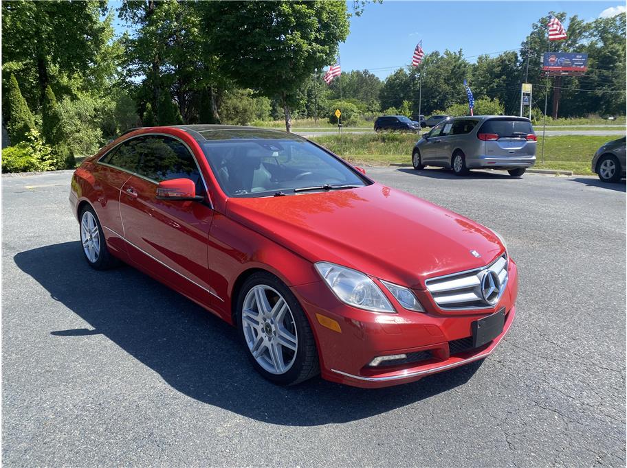 2011 Mercedes-Benz E-Class E350's photo