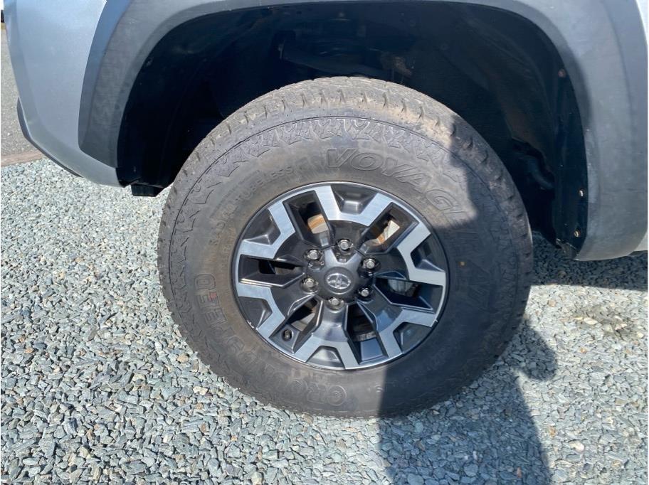 2021 Toyota Tacoma TRD Off Road - Photo 9
