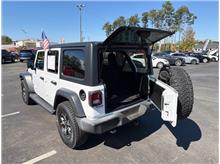 Vehicle Thumb #6